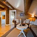 Large Family In In-out, Bbq, Terrace And Fireplace *
