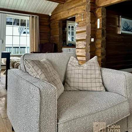 Fantastic On In Out Holiday home